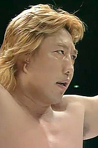 Yoshihiro Takayama